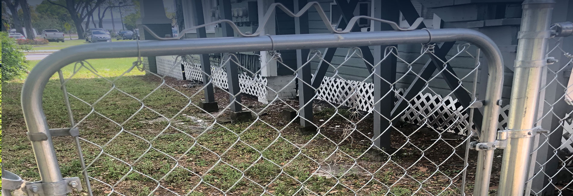 Galvanized Residential Tube with chain link fence gate